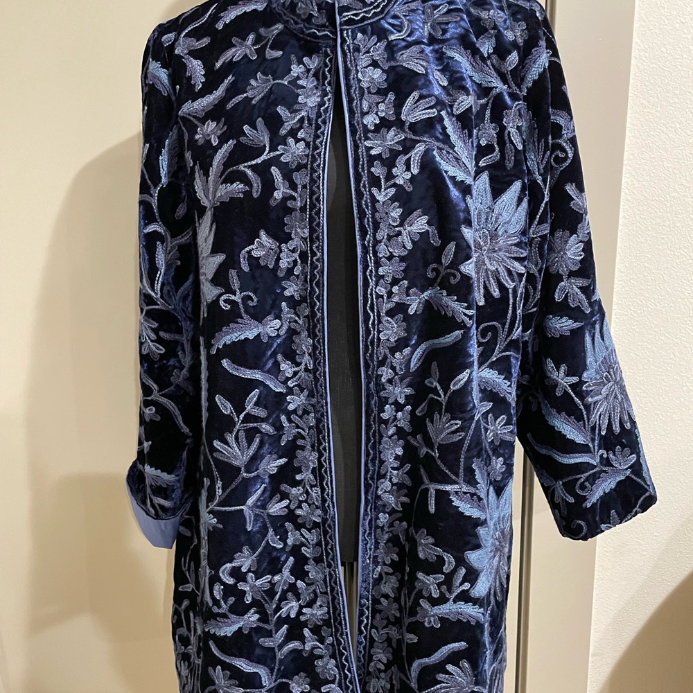 Soft Surroundings Midnight Blue Embroidered Velvet Duster Jacket